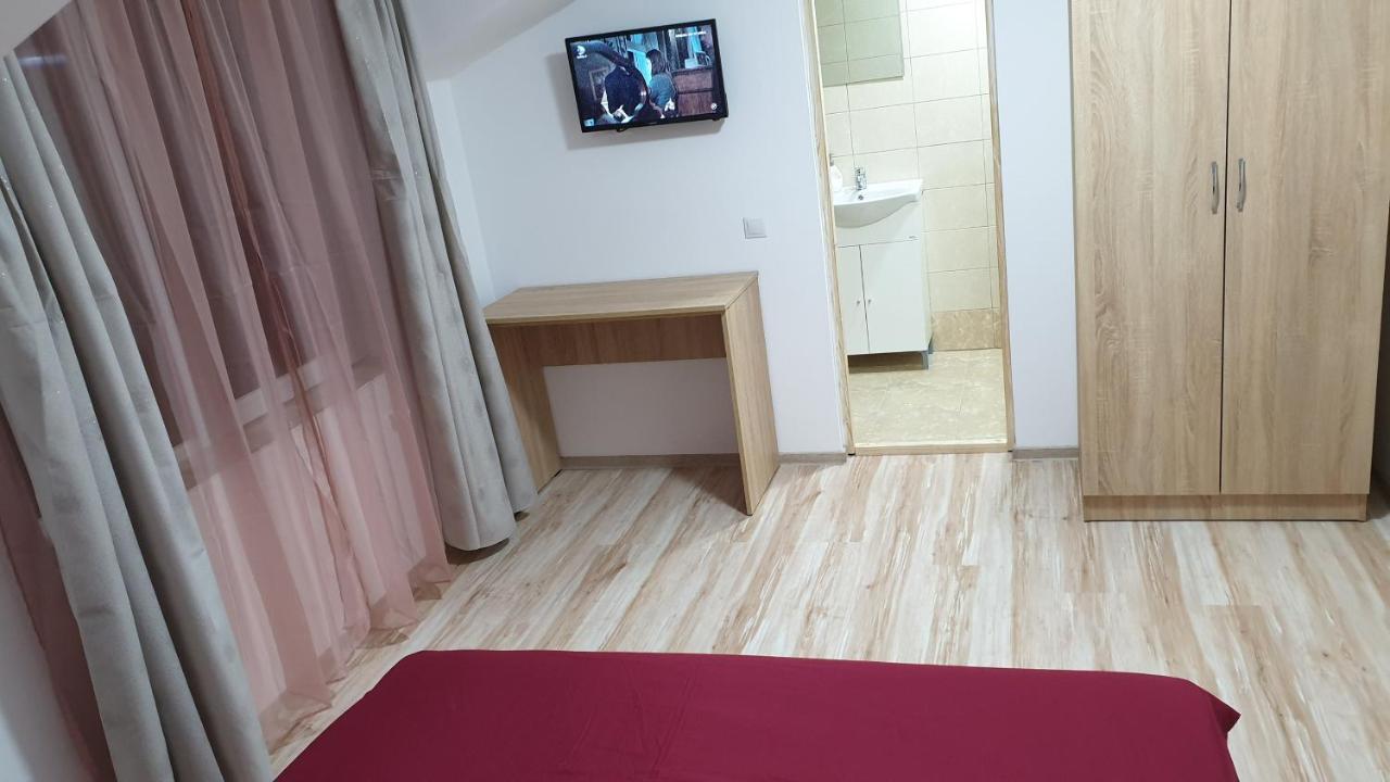 UriuCasa Soral住宿加早餐旅馆 外观 照片